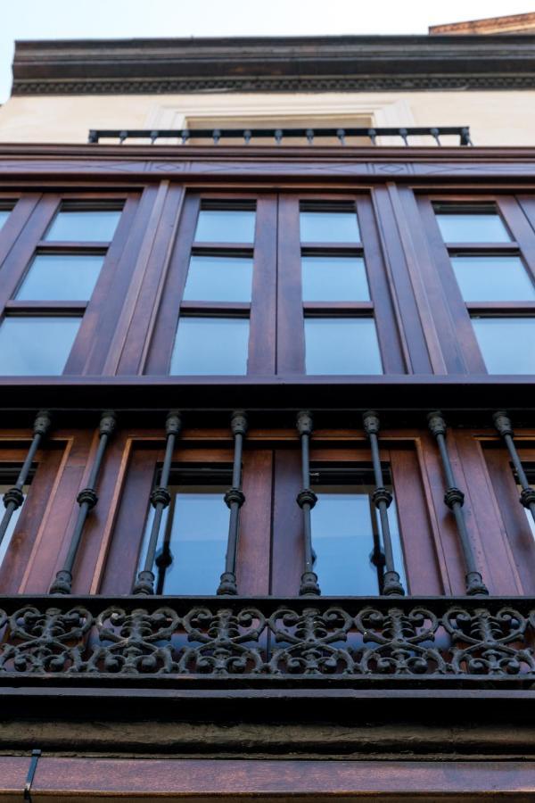 Suites San Pablo Seville Exterior photo