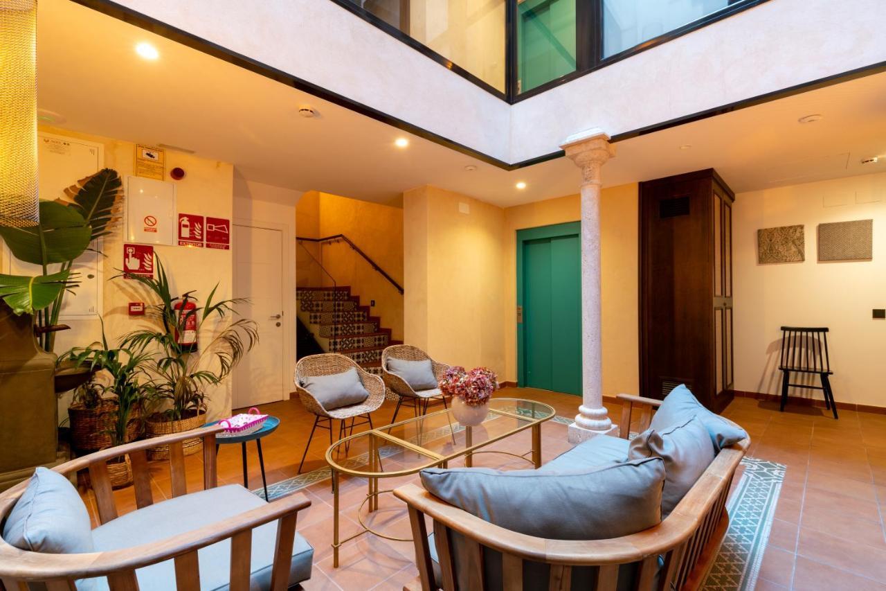 Suites San Pablo Seville Exterior photo