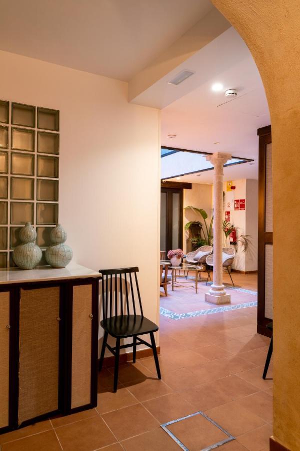 Suites San Pablo Seville Exterior photo